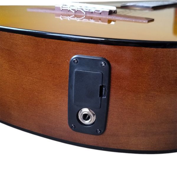 Классическая гитара YAMAHA C40 + Cherub GT-3 Preamp 497-80540 фото