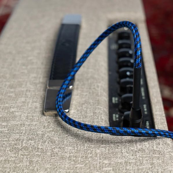 Кабель инструментальный Cascha CCA-G1RD6 (Advanced Line Guitar Cable, Red, 6 м) 24-10-05-63 фото
