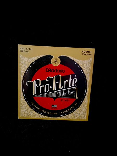 Струни для класичної гітари D'Addario EJ45 Classical Silverplated Wound Nylon Normal Tension 75374 фото