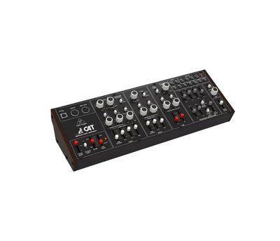 Синтезатор BEHRINGER CAT 90711 фото