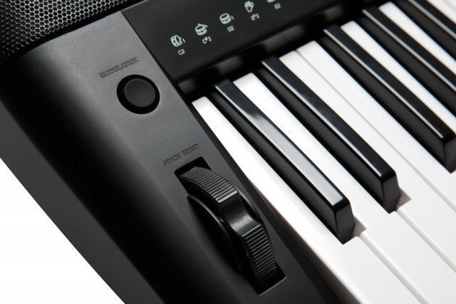 Синтезатор з автоакомпанементом Kurzweil KP150, клавіатура з контролерами висоти тону та модуляції 285755 фото